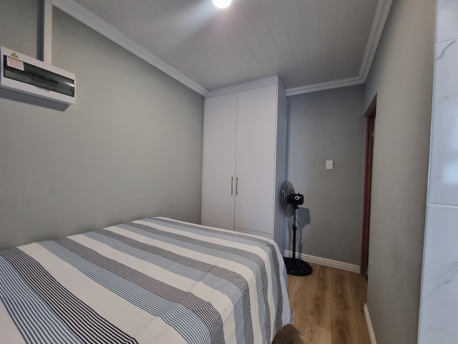 6 Bedroom Property for Sale in Dana Bay Western Cape